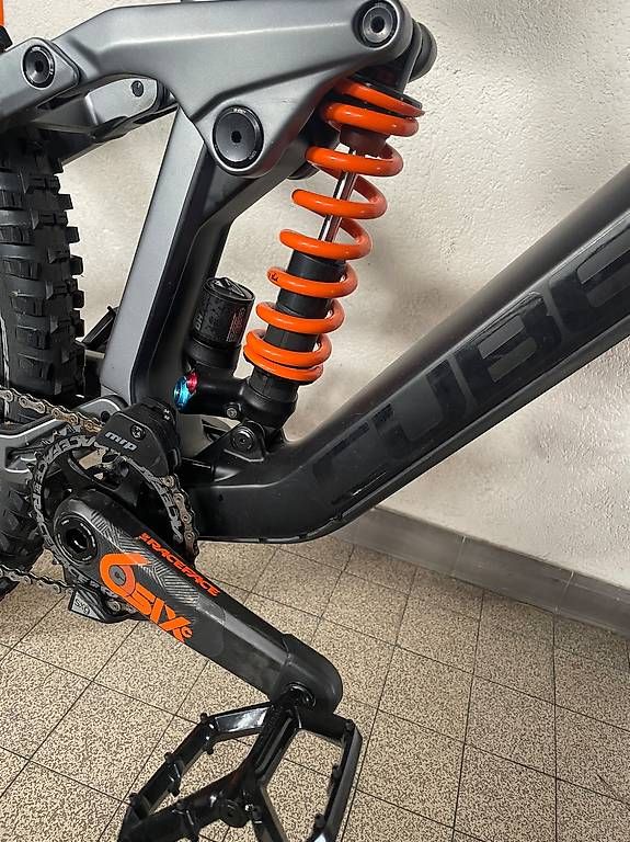Cube Biciclette: Cube Two15 HPC SLT Taille XL Carbone – Usato da Court venduto da ut5_htt8 4