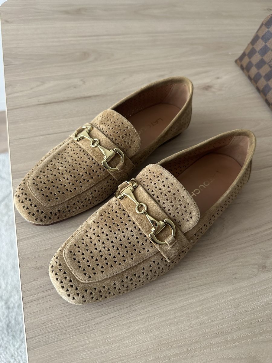 Damenschuhe: Velourleder Loafer 38 – Gebraucht aus Zürich von sanela1122
