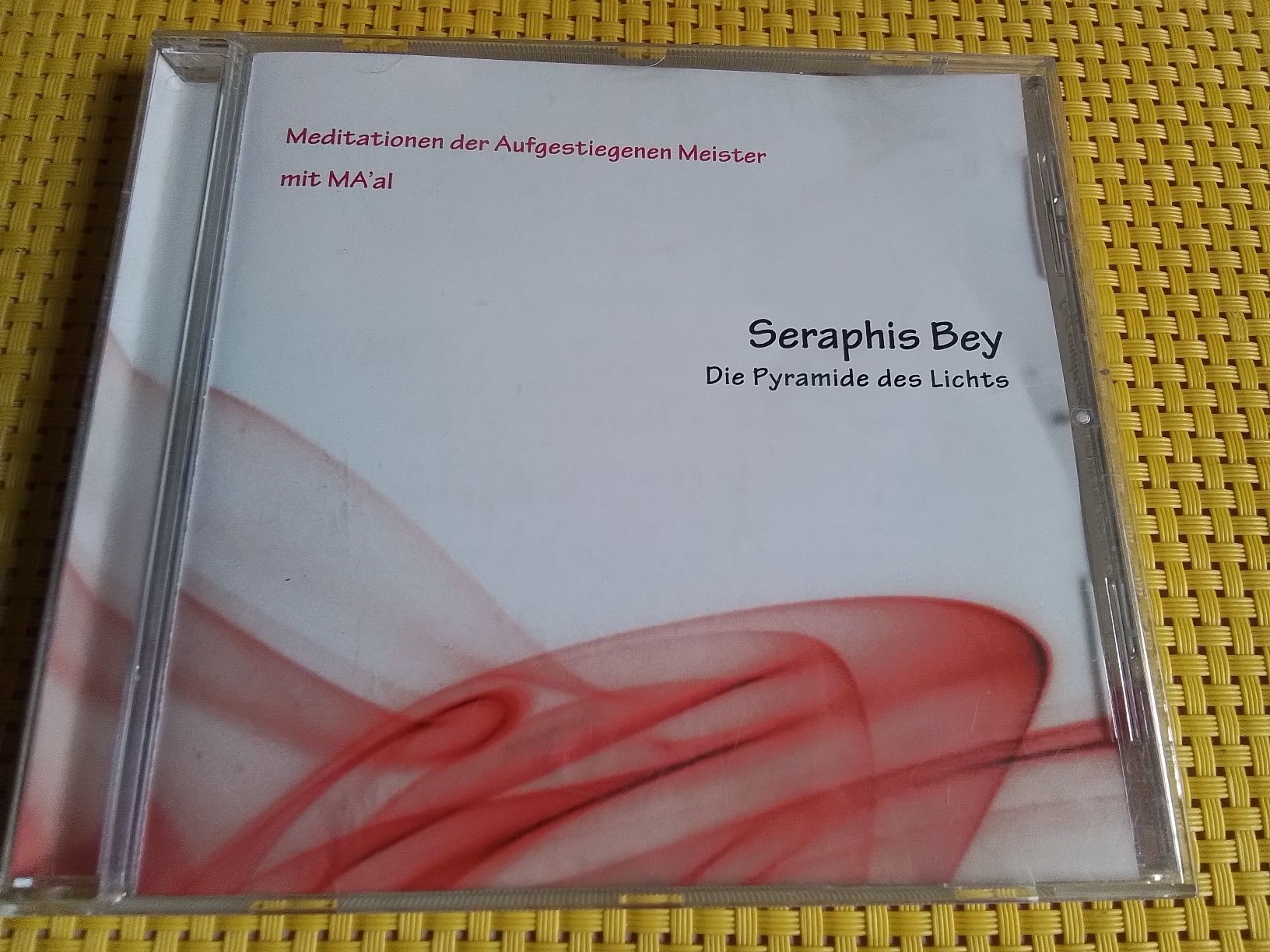 CD: CD - Seraphis Bey - Die Pyramide des Lichts – Usato da Rebstein venduto da Buchsi03