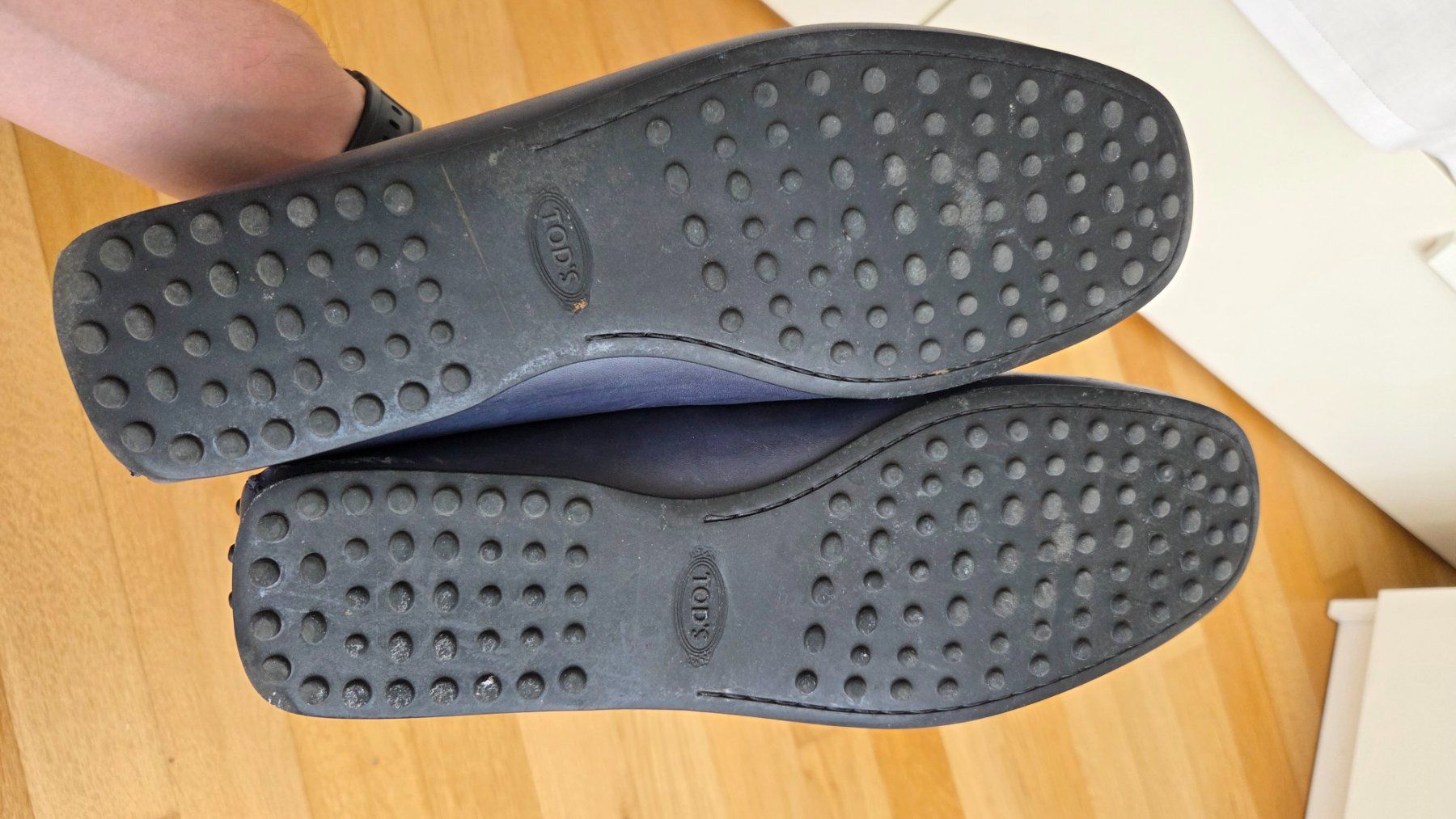 Herrenschuhe: Tod's Mocassins Grösse 45 mit Abfärbung links – Gebraucht aus Uitikon Waldegg von UitiZH 3