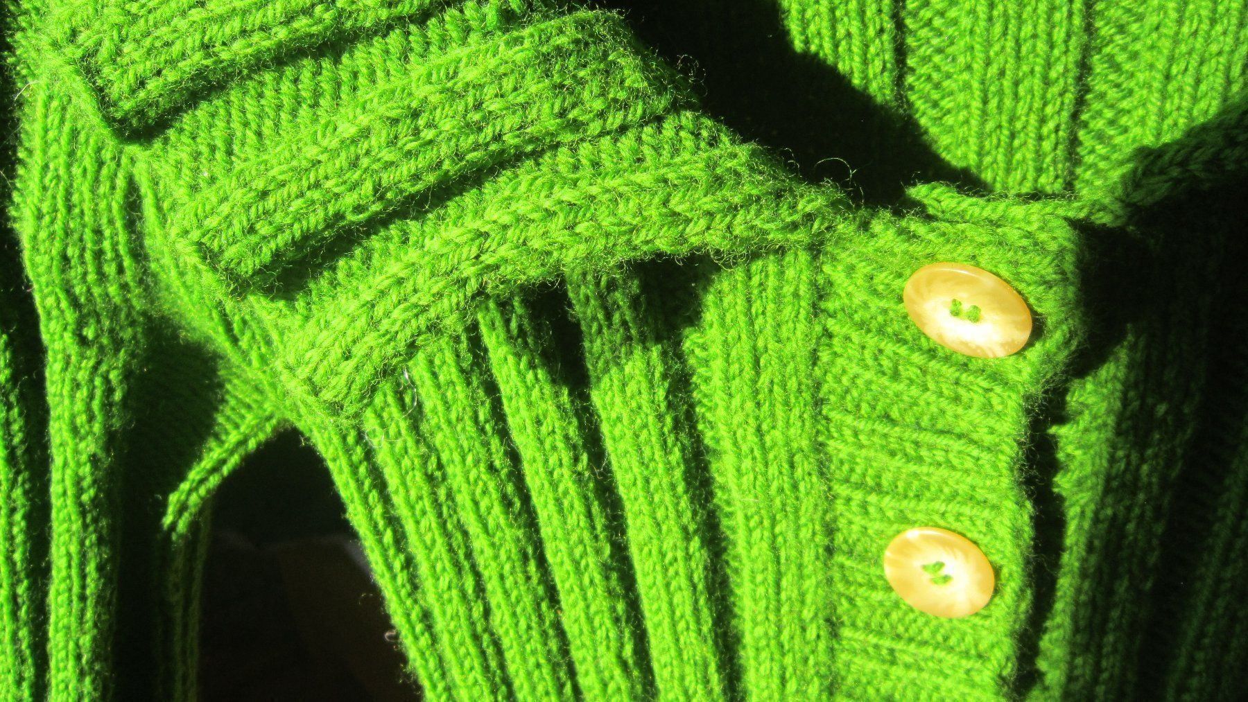Giacche: Handmade - Grüne Strickweste – Nuovo (secondo la descrizione) da Wattwil venduto da tannenmeise73 4