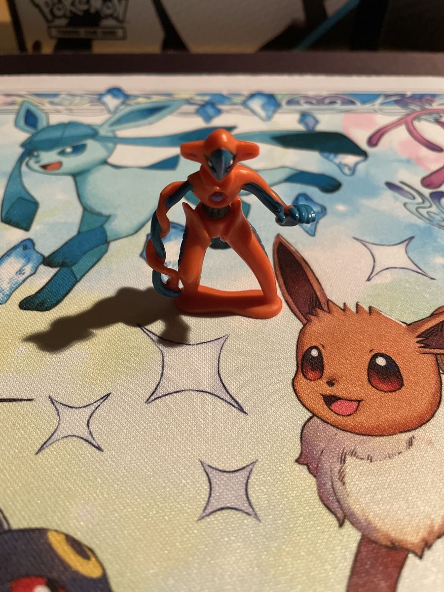 Pokémon Statuette: Pokemon Figur Vintage - Deoxys – Usato da Kreuzlingen venduto da SwissCollectorChris