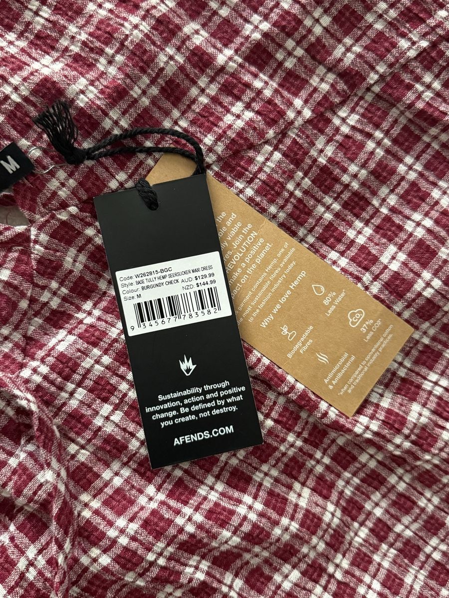 Robes: Afends Kleid – Neuf (Voir description) à Zürich par mellymawi 3