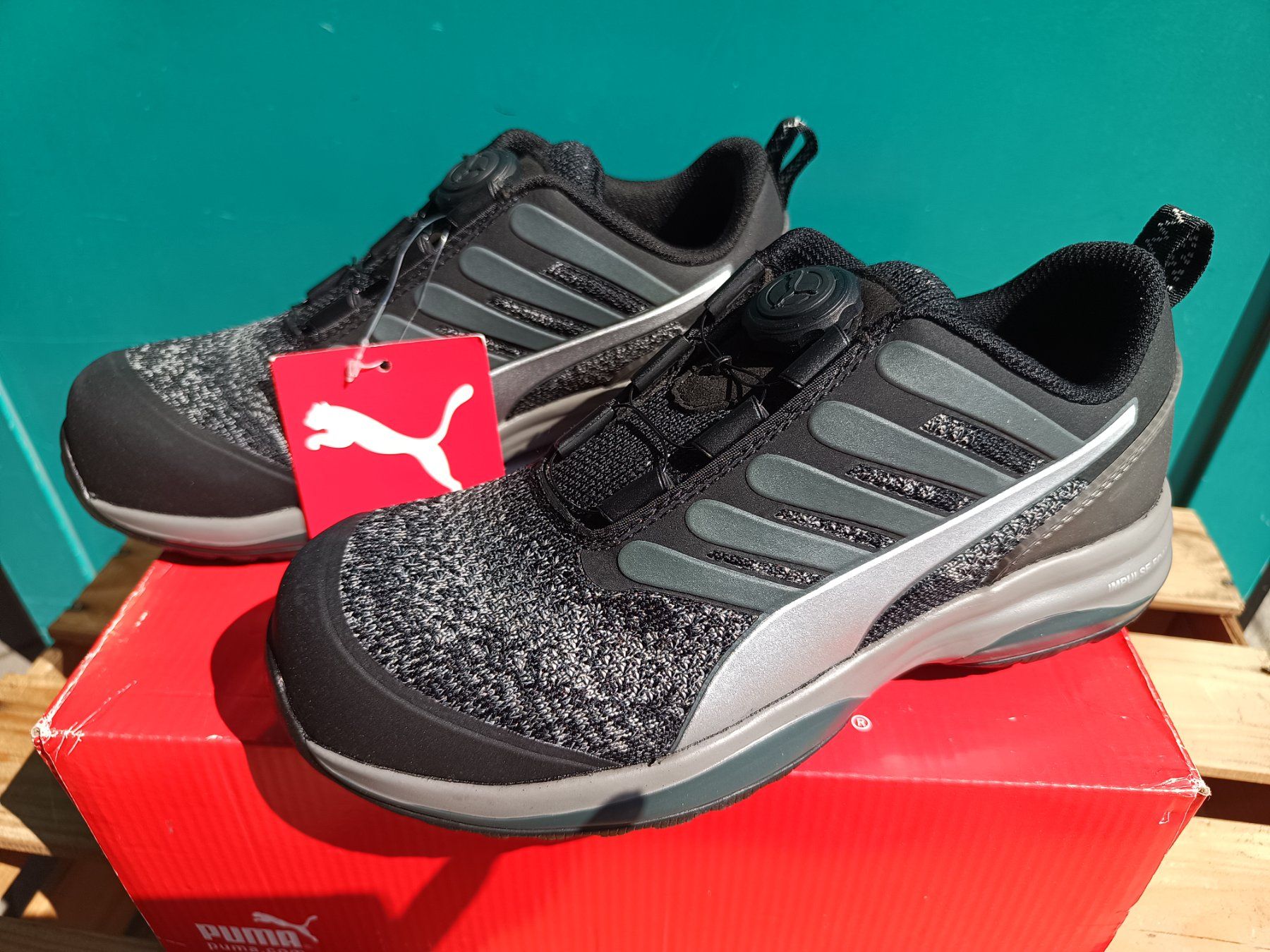 Puma Herrenschuhe: Puma Sicherheitsschuhe S1P ESD HRO SRC 37 – Neu und originalverpackt aus Oberegg von A-Z.Handel.Loehrer 1