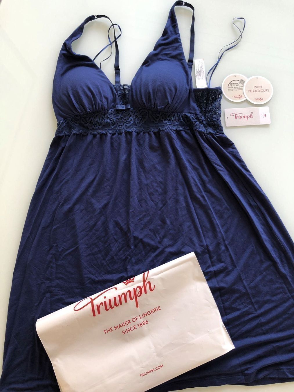 Triumph Négligés & Pyjamas: Triumph nachthemd – Neuf (Voir description) à Adliswil par Jessik0