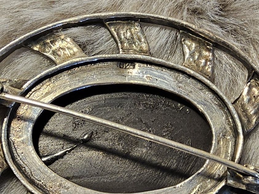 Spille & Fermagli: Vintage Onyx Sterling Silber Markasiten Brosche – Usato da Zürich venduto da Aleick 4