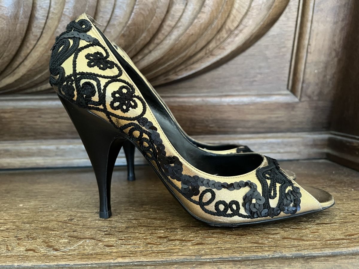 Scarpe da donna: Patrick Cox Pumps Schuhe Gr 39 – Usato da Uetikon am See venduto da erz13 4