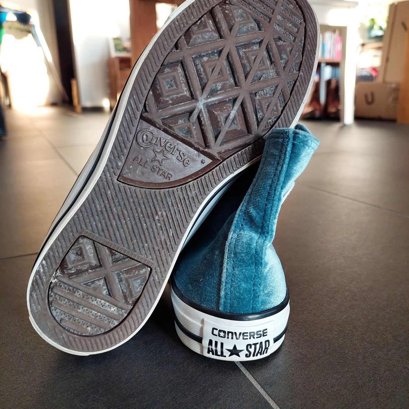 Converse Scarpe da donna: Neue Converse Chuck Taylor Velvet – Nuovo (secondo la descrizione) da Winterthur venduto da Madamme-Rex 2