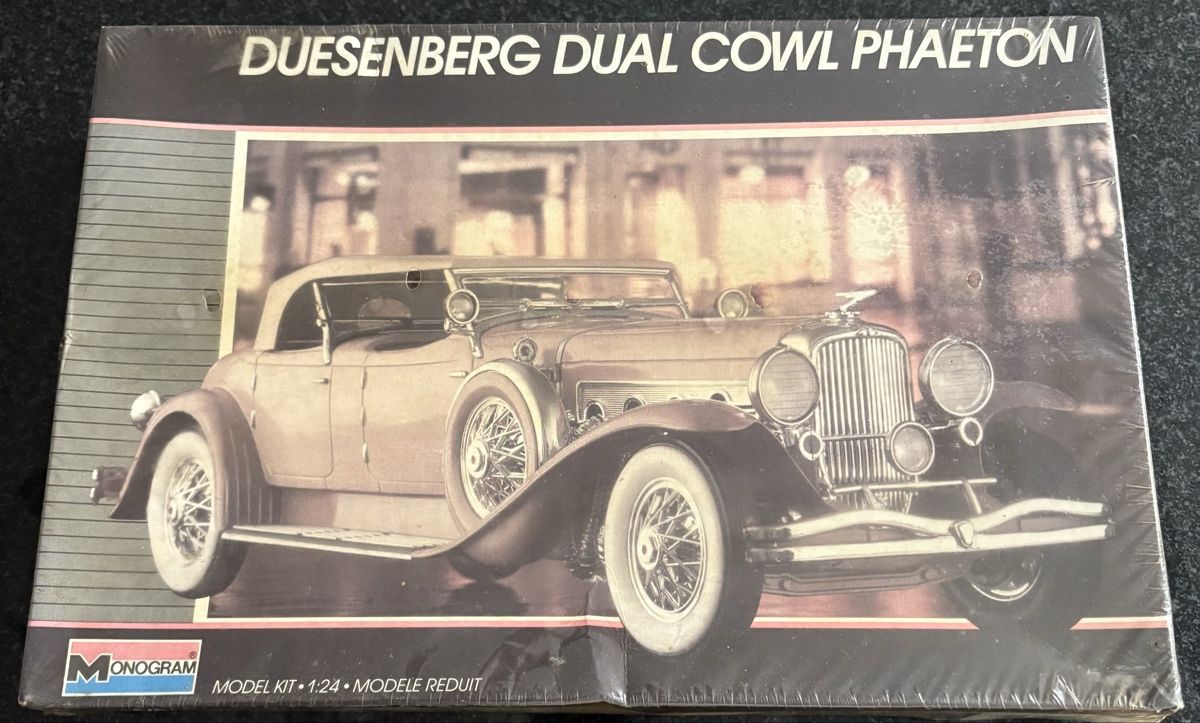 Modellini d'auto: NEU Duesenberg Dual Cowl Phaeton Monogram Bausatz 1:24 – Nuovo e nell'imballaggio originale da Perlen venduto da S0nG0ku