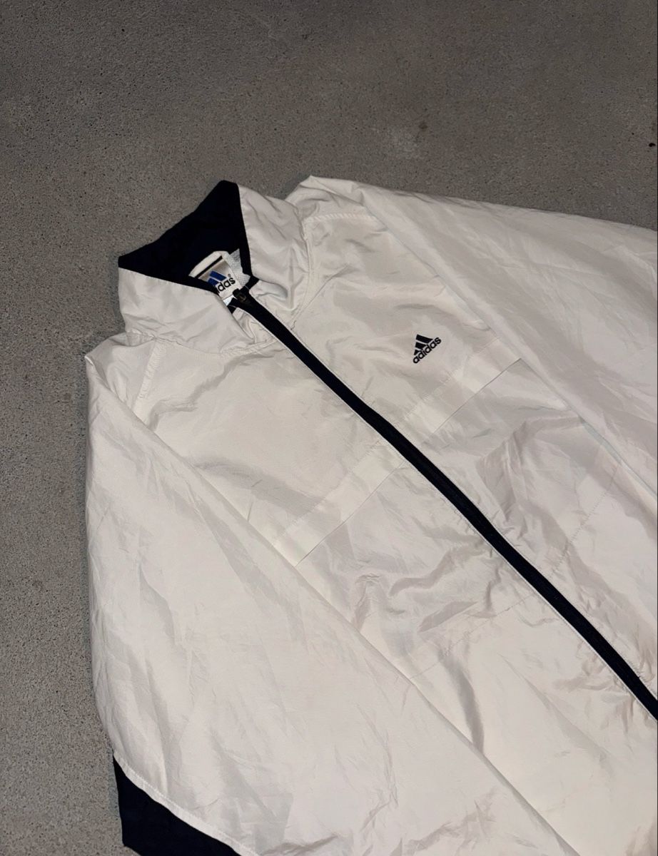 Adidas Jacken: Adidas Jacket Retro Windbreaker Original – Gebraucht aus Burgdorf von noa_527s 1