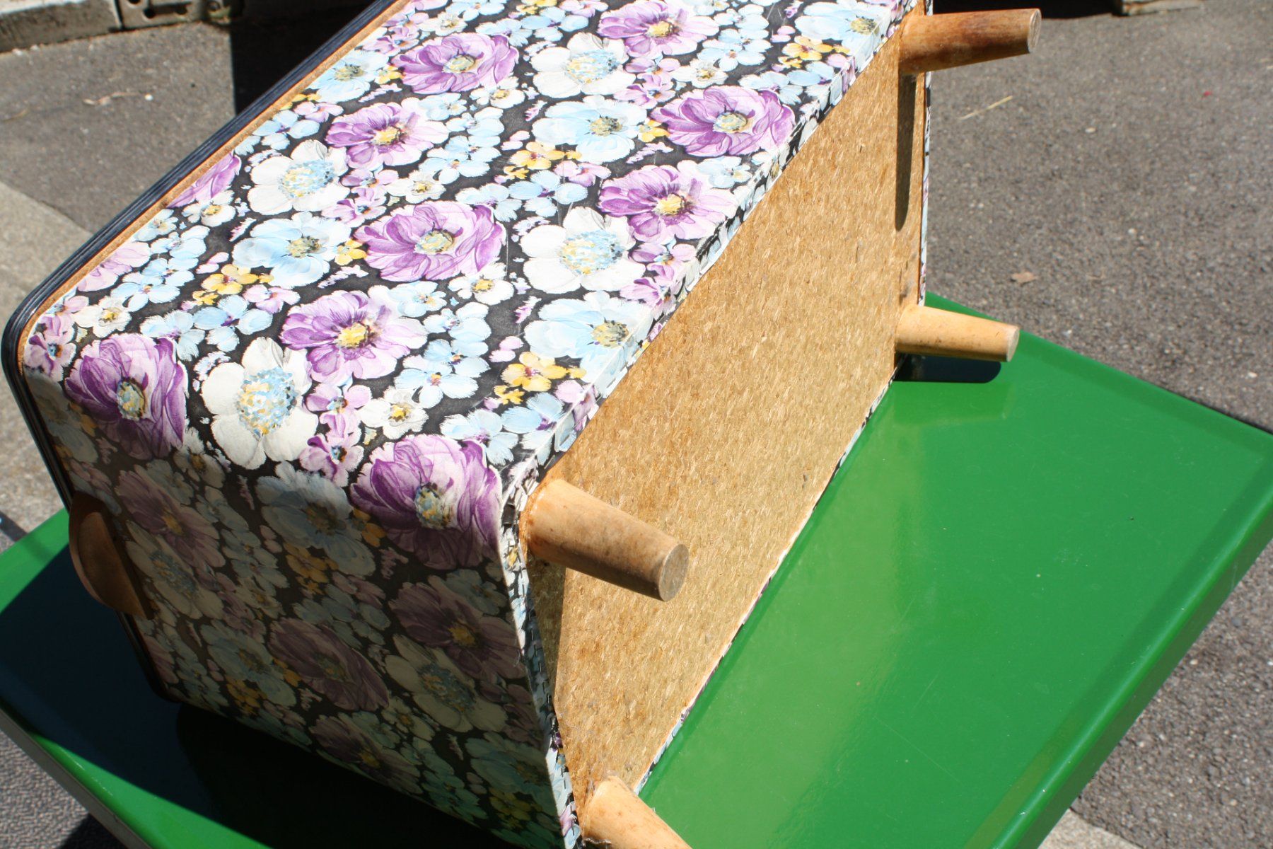 Truhen: VINTAGE TRUHE BOX DESIGNKLASSIKER – Gebraucht aus Wauwil von Pneuedy 7