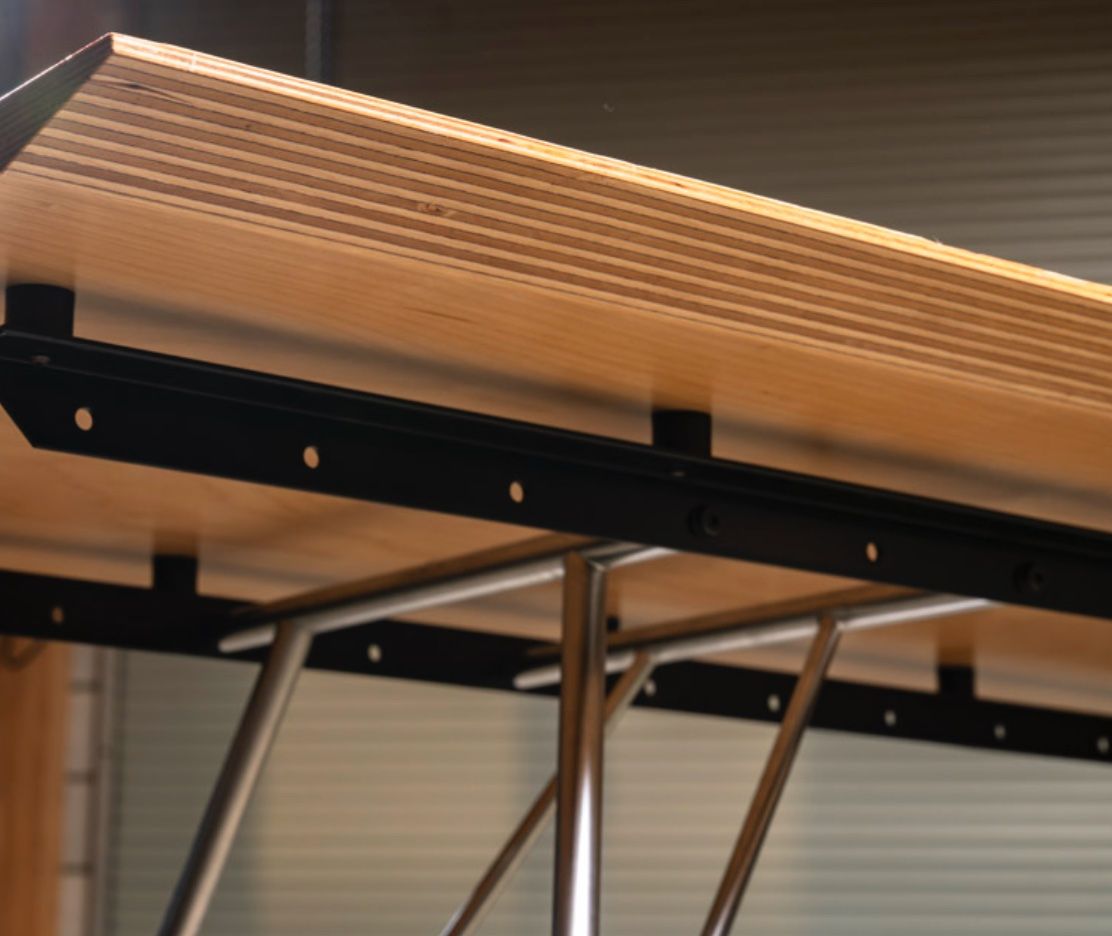 Tavoli: Atelier Alinea Unistandardtisch Birken-Multiplex – Usato da Schaffhausen venduto da Roil100 1