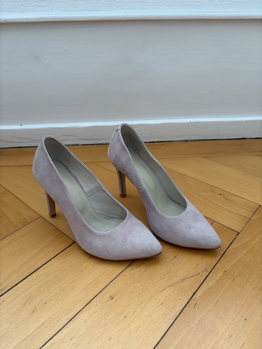 Damenschuhe: Powder color, size 36, heels 9 cm – Neu (gemäss Beschreibung) aus Neuchâtel von olg_6wbf