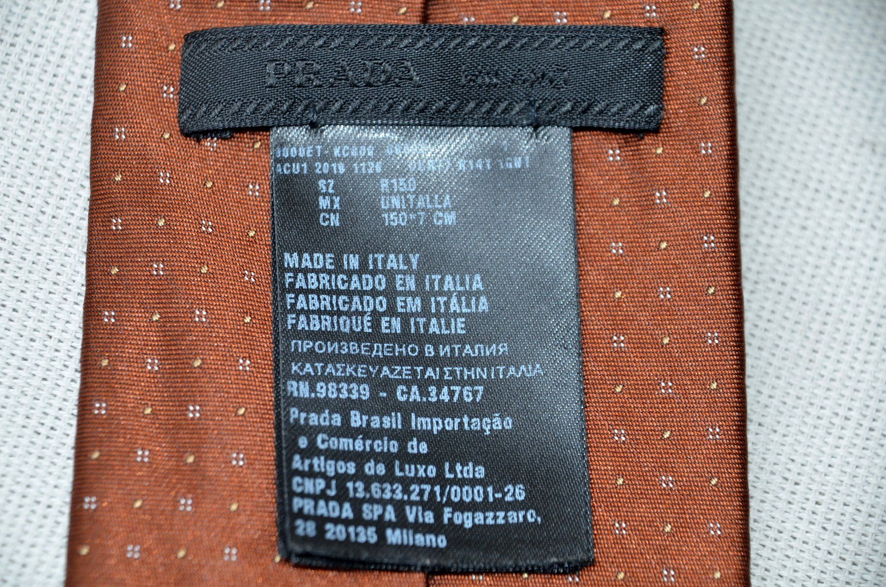 Patek Philippe Cravatte: Krawatte / cravate Prada – Usato da Collonges venduto da Auganien 1
