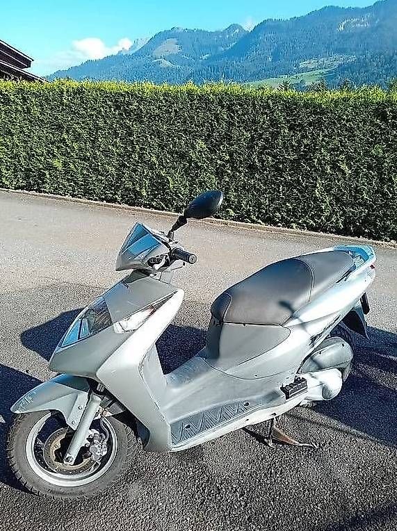 Scooters: Honda Dylan 125 – Gebraucht aus Schwarzenberg von 19anbe74