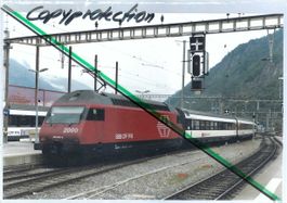 Brig. Bahnhof. SBB-CFF. Einfahrt Intercityzug. Foto!