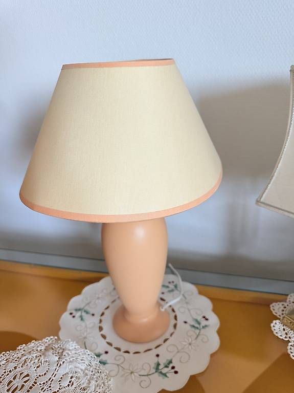 Lampade: Lampe de table – Usato da Plan-les-Ouates venduto da val_c6z7