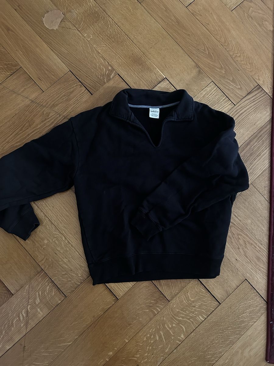 Lamarel Maglioni & Felpe: lamarel v neck sweater  – Usato da Zürich venduto da ema_li 1