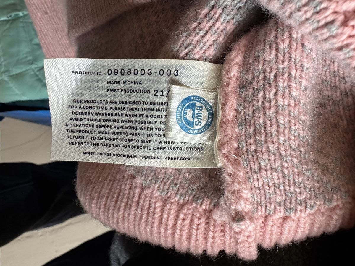 Arket Pullover & Sweatshirts: ARKET Pullunder – Gebraucht aus Winterthur von zoenina5 3