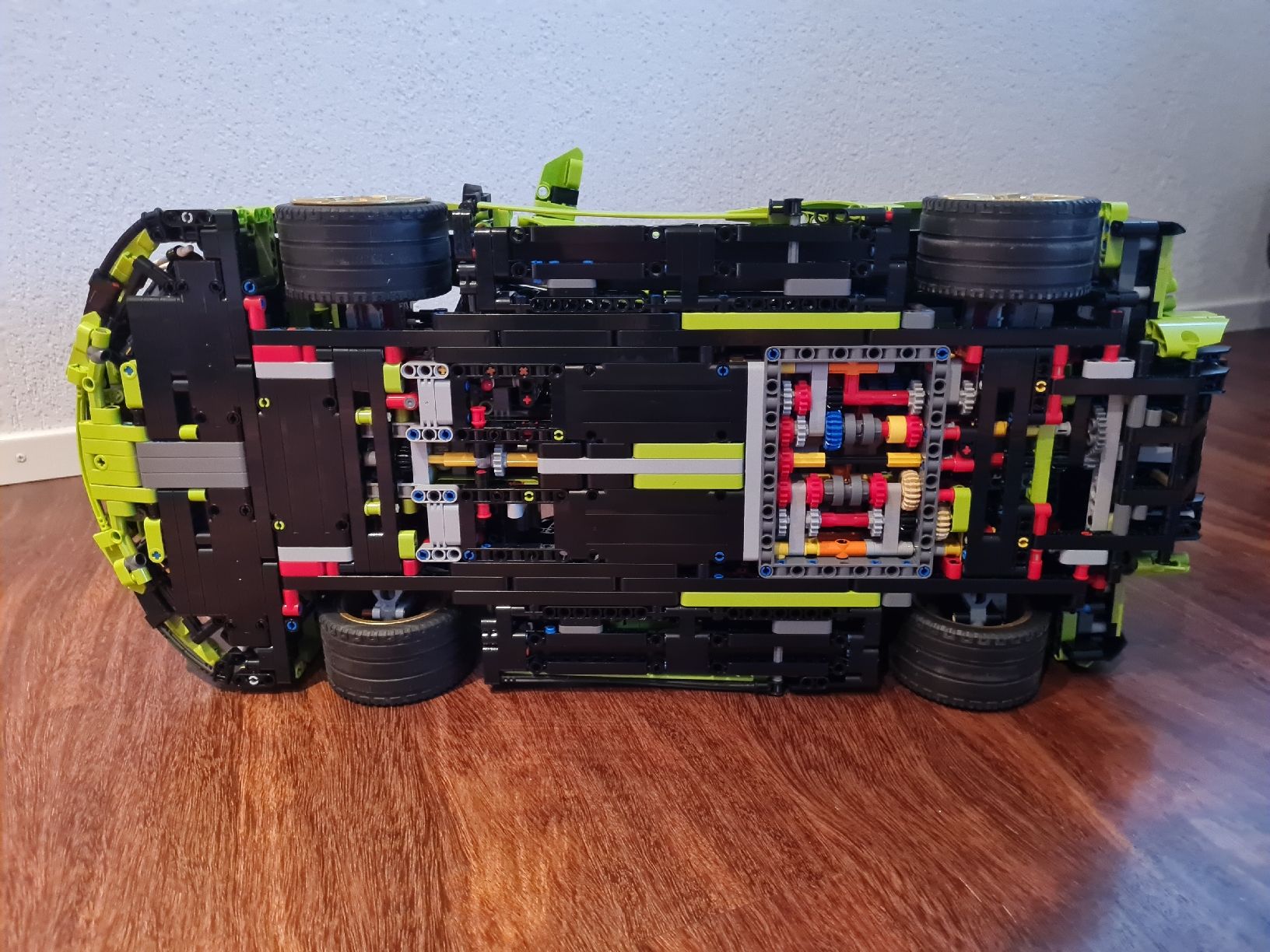 Lego Kit di costruzioni: Lamborgini V12 Lego – Usato da Würenlos venduto da Dodo7 5