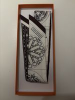 Hermès Twilly Foulard