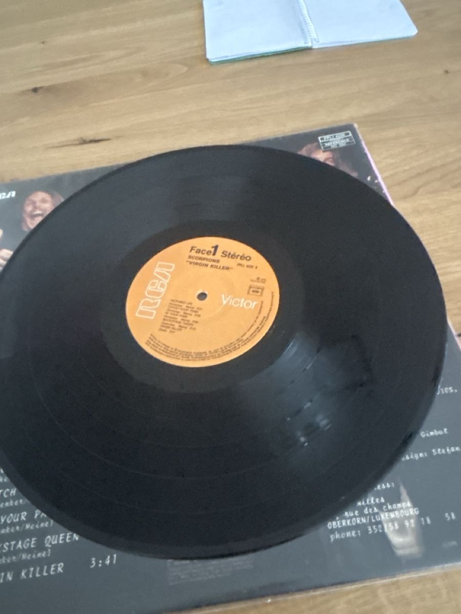 Vinyles: Scorpions Virgin Killer  1976 – D'occasion à Courchapoix par Jubo1 3