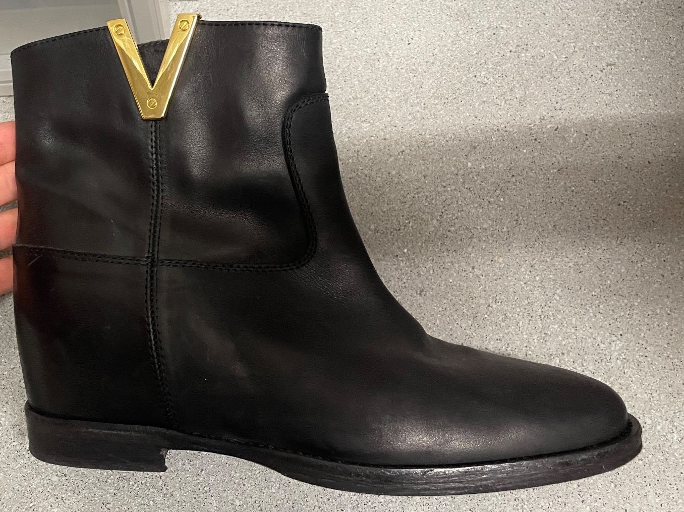 Damenschuhe: Stiefel – Gebraucht aus oetwil an der limmat von Nazeb