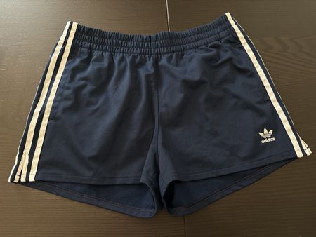Adidas Sporthose, kurze Hose, dunkelblau, Grösse M/L