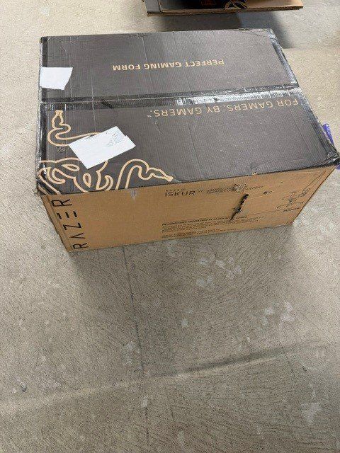Razer Sedie: Razer Iskur V2 - black/green – Nuovo e nell'imballaggio originale da Hitzkirch venduto da Thali_AG 5