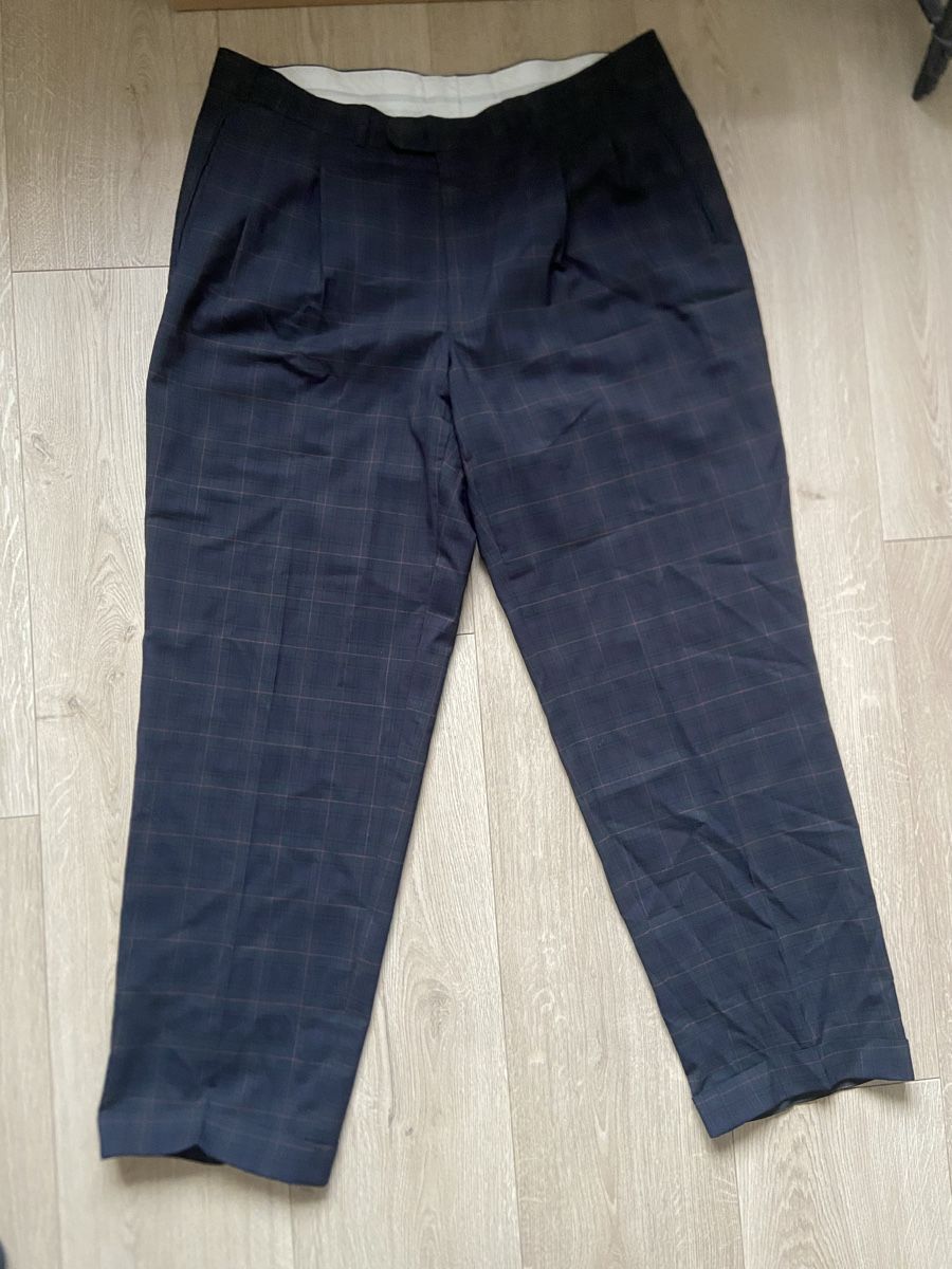 Costumes: anzugshose XL – D'occasion à Stäfa par JamesO03
