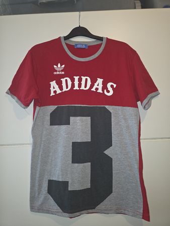 T-shirt Adidas Originals rouge/gris – Taille L