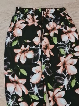 Leichte Sommerhose Gr. M