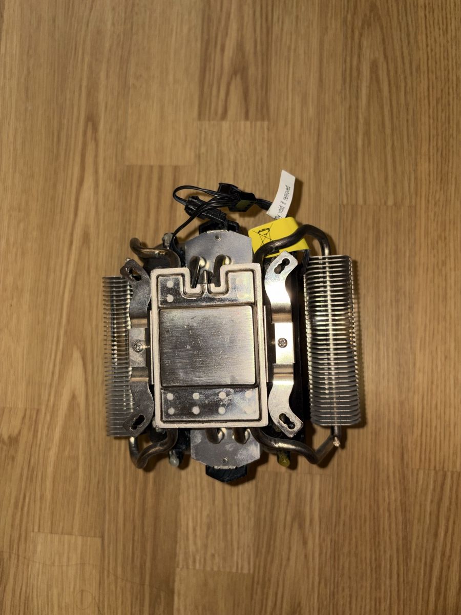 Componenti elettronici: Dissipatore cooler master – Usato da Zürich venduto da pie_6ccs 2
