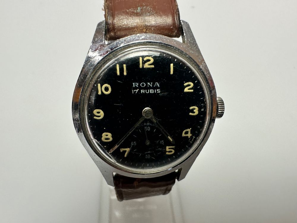RONA MILITARY VINTAGE BLACK DIAL HANDAUFZUG LÄUFT Kaufen auf Ricardo
