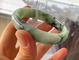 Schöner Armreif aus Jadeit-Jade 55 mm Typ A