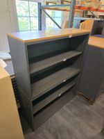 Lista Metallregal mit 2 höhenverstellbaren Tablaren ab 120.-