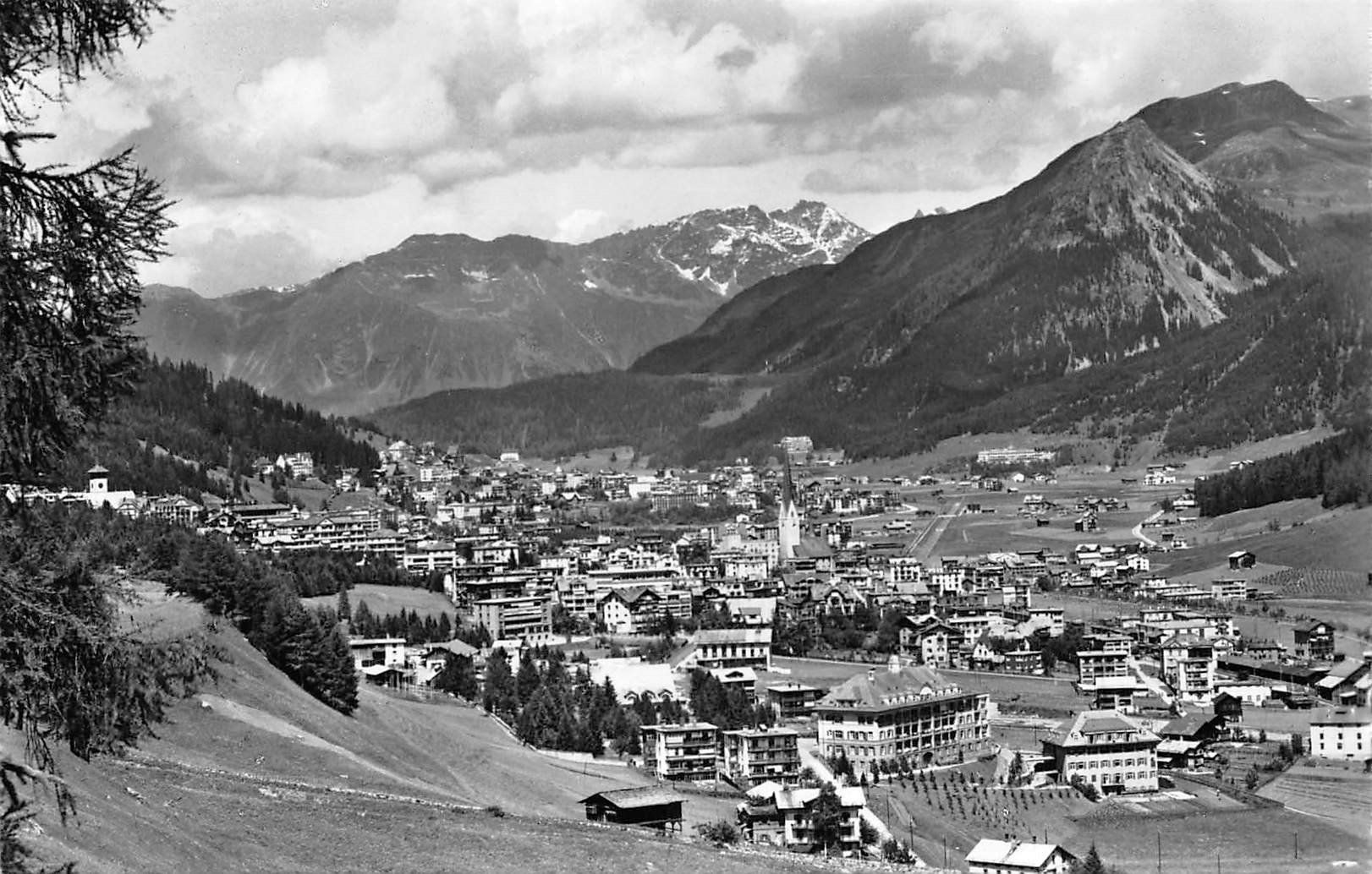Ansichtskarten: 2x Davos – Gebraucht aus Ottikon b.Kemptth. von Neptun1974