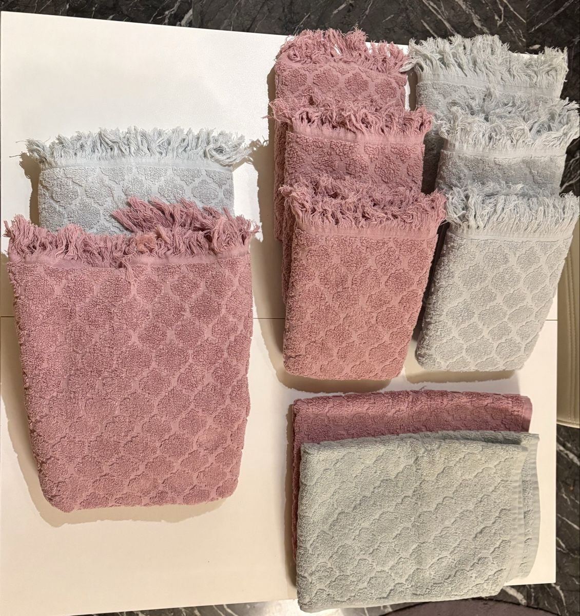 Teli da bagno: Linges de bain la Redoute – Usato da Sion venduto da DayJenn