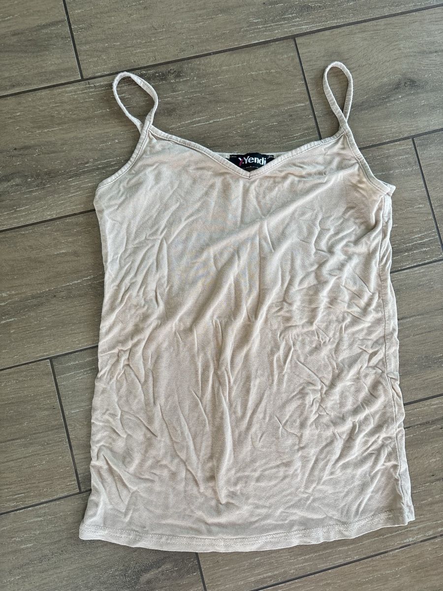Top: S_Yendi Beige Tank Top – Usato da St-George venduto da elena27