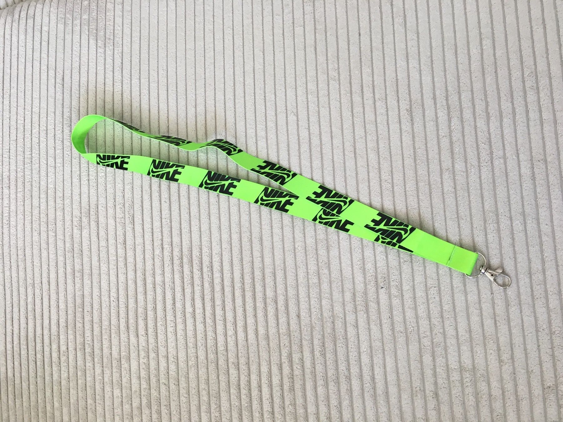 Porte-clés: Lanyards Neon – Neuf (Voir description) à Biel/Bienne par Bolagol9