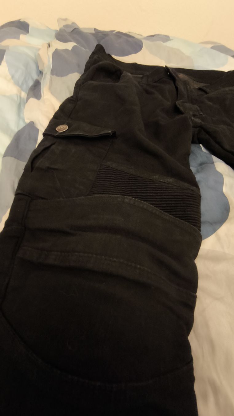 Pantalons: Motorradhose schwarz W38 L32 – D'occasion à Netstal par maxikingxD 2