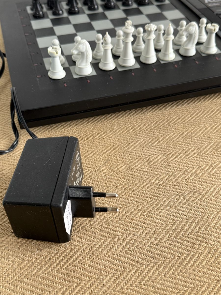 Giochi: Schachcomputer KASPAROV GK 2100 – Usato da Konolfingen venduto da petzipetz 3