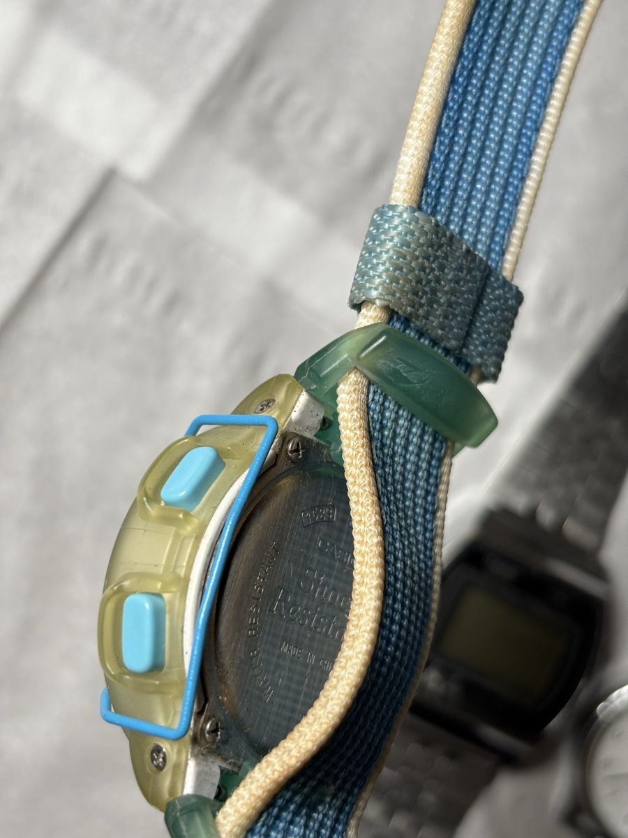 Casio Orologi: Vintage Casio watch – Difettoso da Confignon venduto da Second_Hand_Ch 1