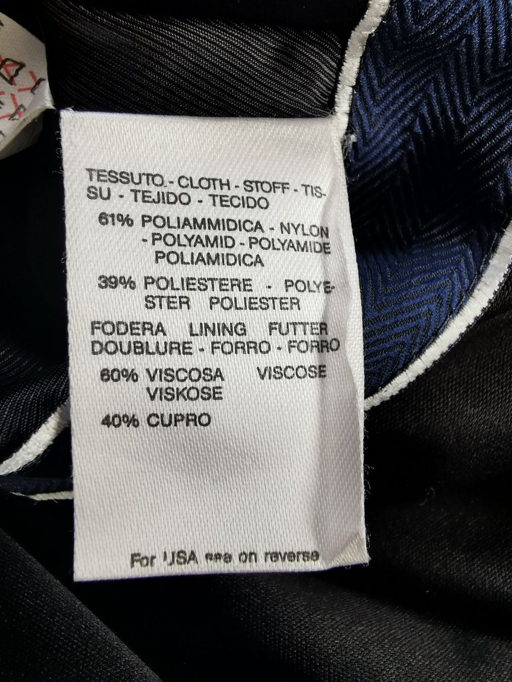 Max Mara Cappotti: Max Mara; schwarzer Regenmantel / Mantel Gr. 40 – Usato da Boniswil venduto da Totomat-Lady 5