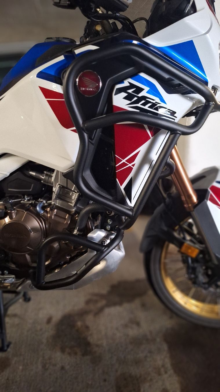 Honda Enduro: Neuwertige Afrika Twin – Nuovo (secondo la descrizione) da Sisseln AG venduto da Wmu 1