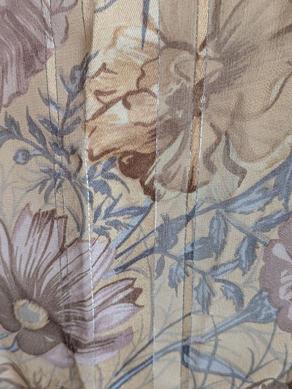 Foulards & écharpes: Foulard Ken Scott – D'occasion à Emmen par magelan 3