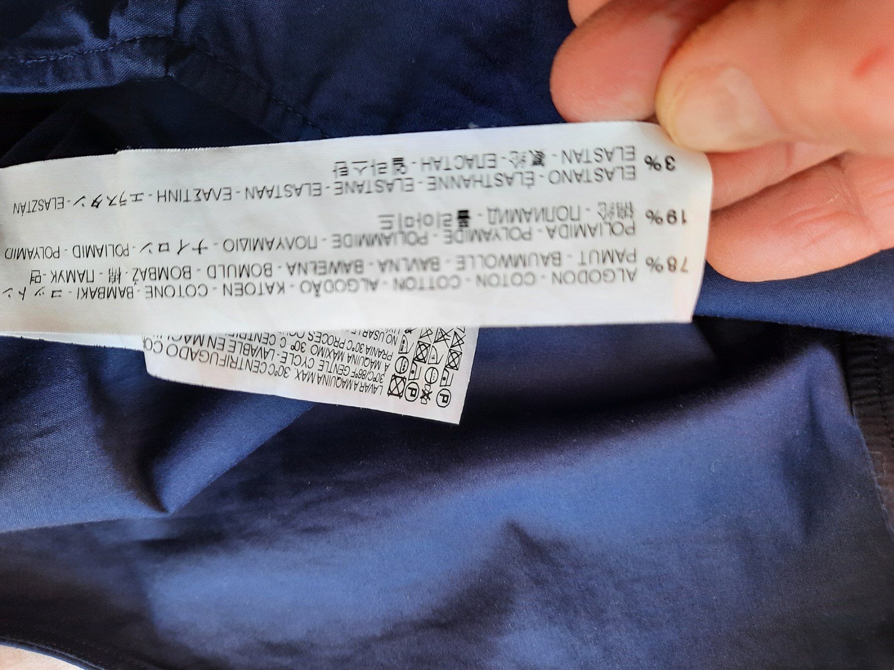 Zara Camicette: ZARA  2 Damen Blusen Gr.M - ein Preis  ! – Usato da Buchs SG venduto da miska01 3
