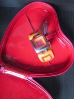 MOSCHINO LOVE 70: Montre colorée + sac "coeur"