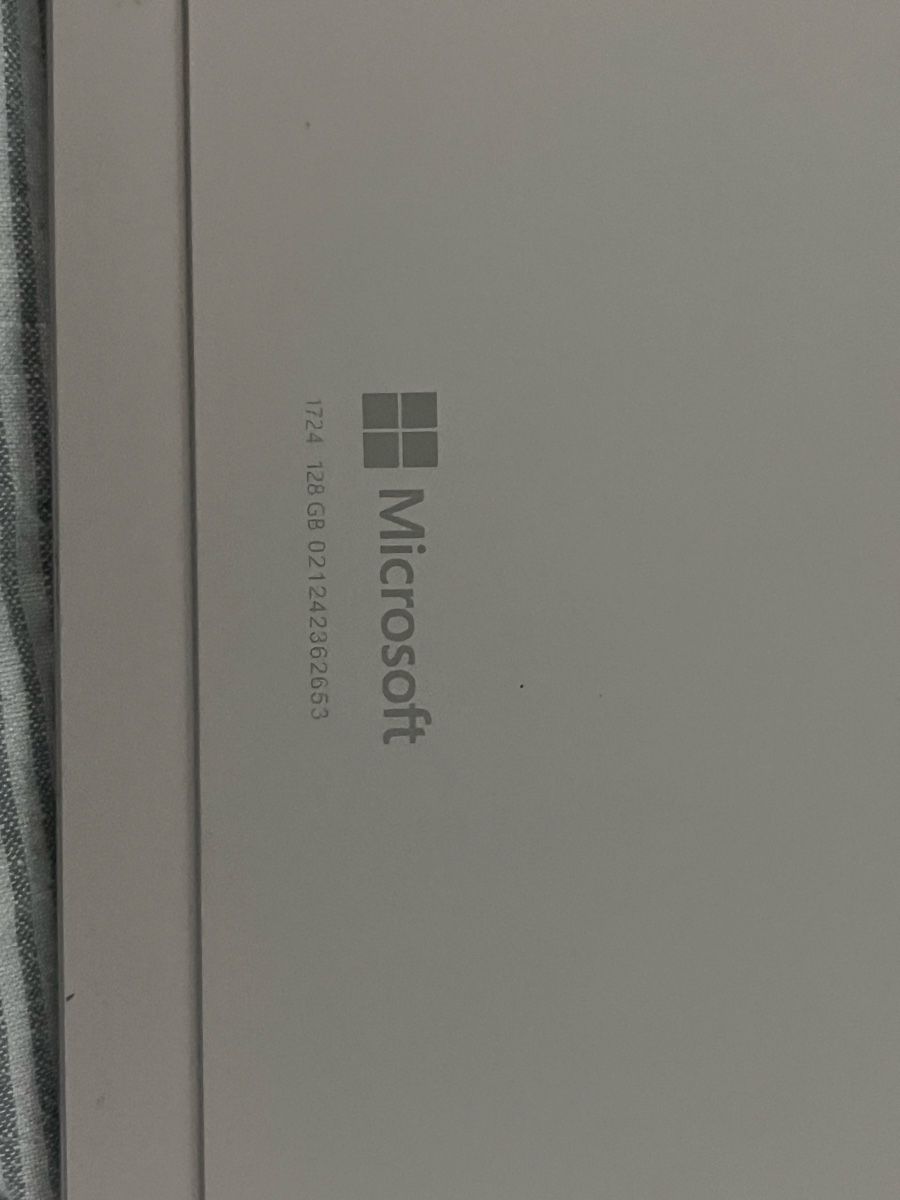 Microsoft Portables: Microsoft Surface Pro 4 – D'occasion à Gossau SG par techno. 2