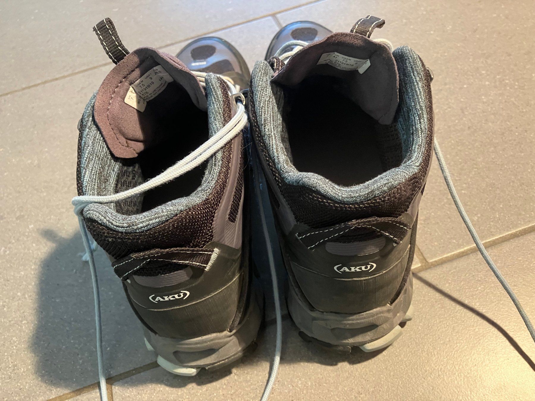 Aku Scarpe da uomo: Wanderschuhe AKU Gore-Tex Grösse EU 41 – Nuovo (secondo la descrizione) da Winznau venduto da gugi2009 3